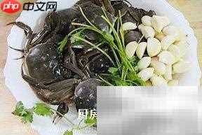 铁锅蒜香河蟹做法